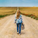 Aprenda como se afastar de uma pessoa que não te faz bem Como se afastar de uma pessoa