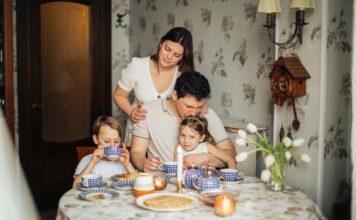 Constelação Familiar: Prós e Contras – Uma Análise Detalhada