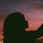 O Autoconhecimento por meio das estrelas, por Ana Lúcia