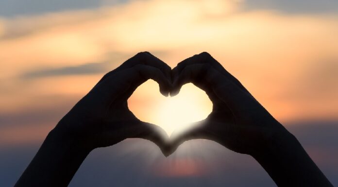 O amor para 2024, o que os signos apontam para o próximo ano, por Deborah de Obá💘 Amor 2024