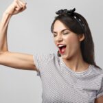 A força da mulher de cada signo: conectando-se com a energia feminina e a astrologia A força da mulher de cada signo