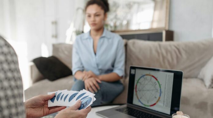 Mapa Astral escrito vs Leitura de Mapa Astral – pela consultora Deborah de Obá mapa astral