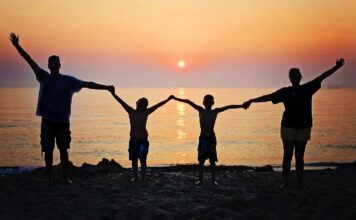 Constelação Familiar na Astrologia, por Tatiana Marinho Constelação familiar