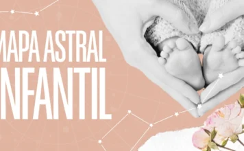 Mapa astral infantil: descubra os talentos e desafios do seu pequeno Na imagem, duas mãos adultas protegem pés de bebê e formam assim um coração.