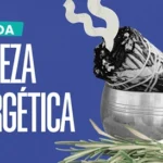 Guia prático para fazer limpeza energética de ambientes Arte gráfica, com sálvia, palo santo e alecrim, falando do Guia de Limpeza Energética